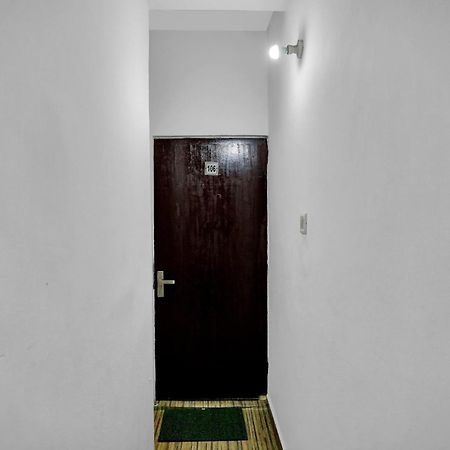 Collection O Jps Near Pvr Vikaspuri Delhi Hotel Exterior photo