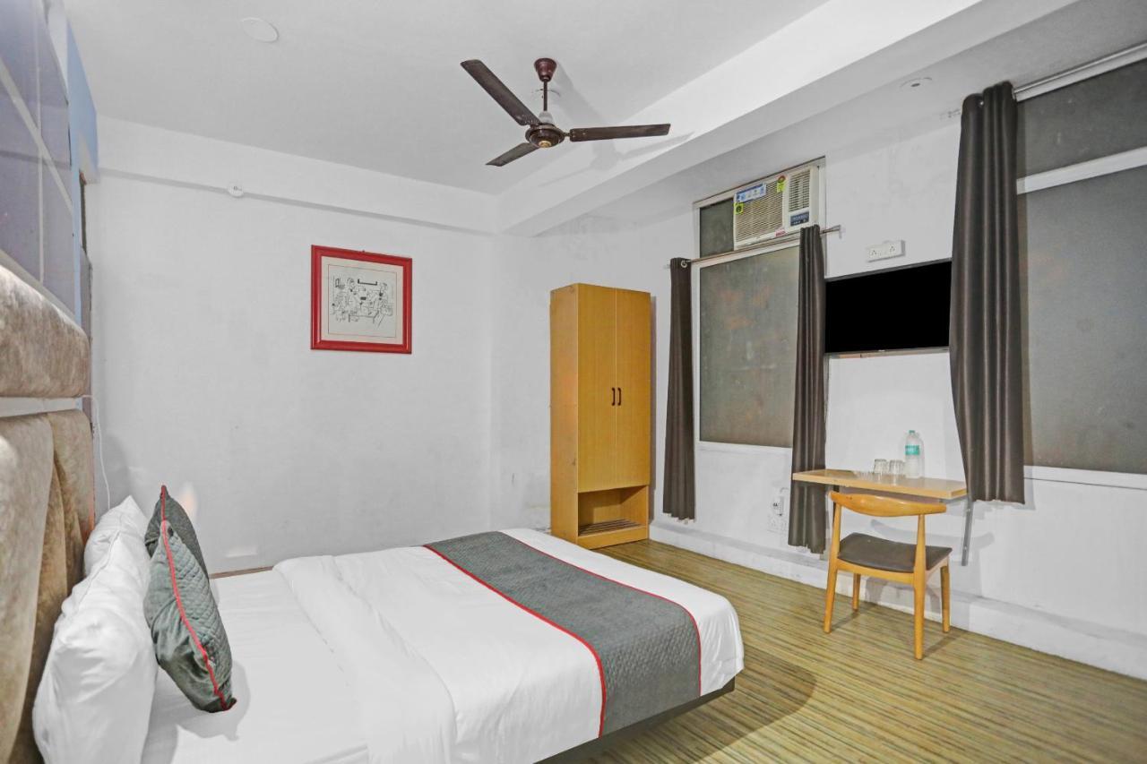 Collection O Jps Near Pvr Vikaspuri Delhi Hotel Exterior photo
