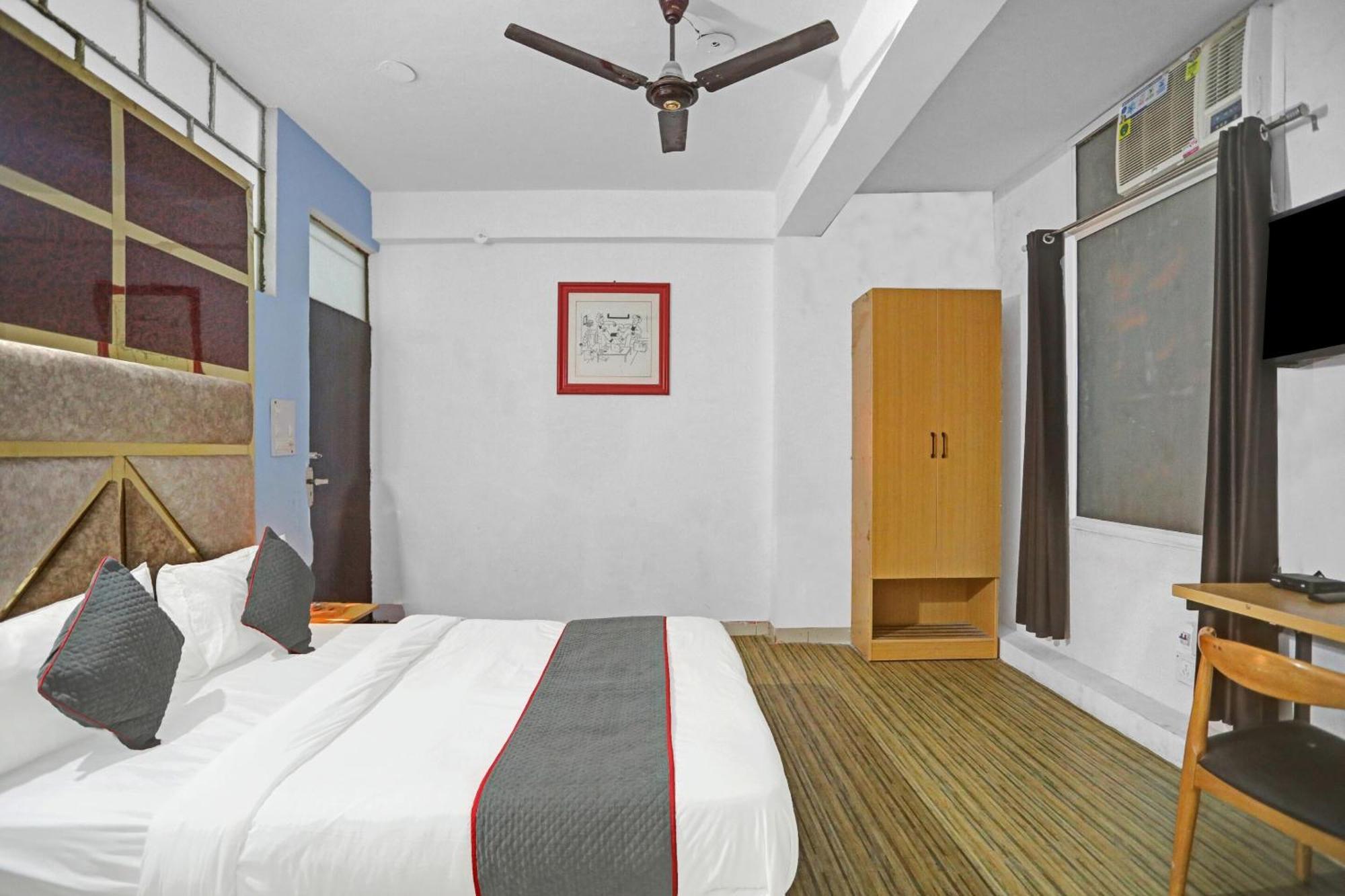 Collection O Jps Near Pvr Vikaspuri Delhi Hotel Exterior photo